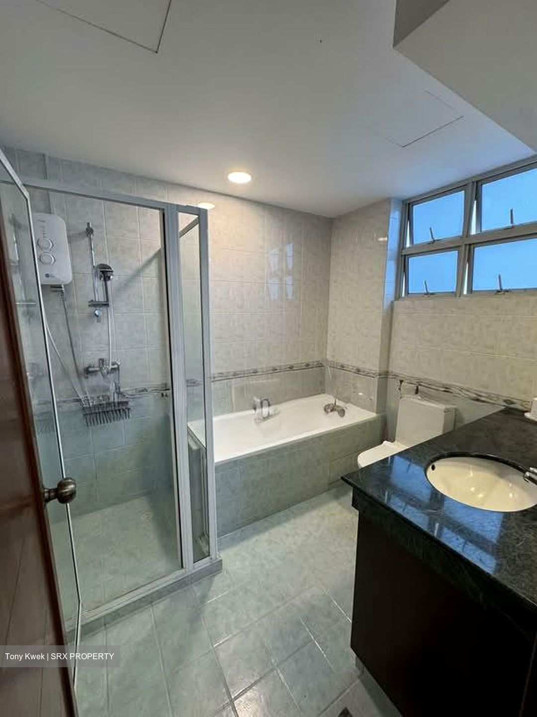 Northoaks (D25), Condominium #587164981